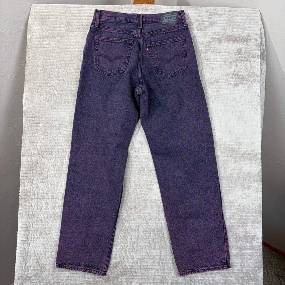 Levi's Straight Leg Jeans - Purple Wash - Picture 2 of 12